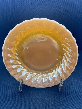 Anchor Hocking Peach Lustre Swirl Shell Cereal Bowl Carnival Glass